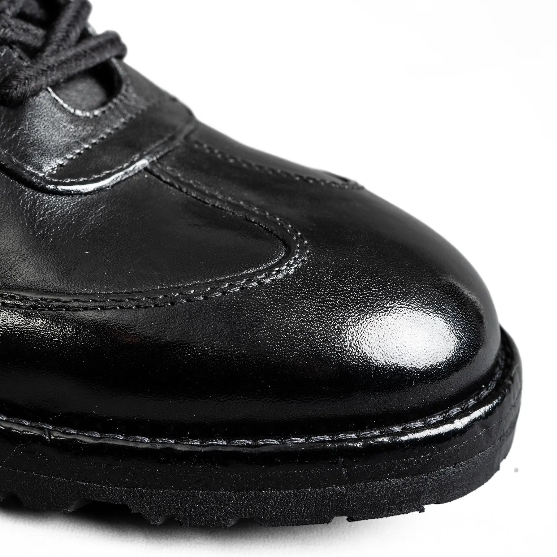 Washed Polished Leather Lug Sole Shoes