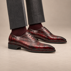Burgundy Textured Oxford Shoe with Tapered Squared Toe — DIVINCH hero image
